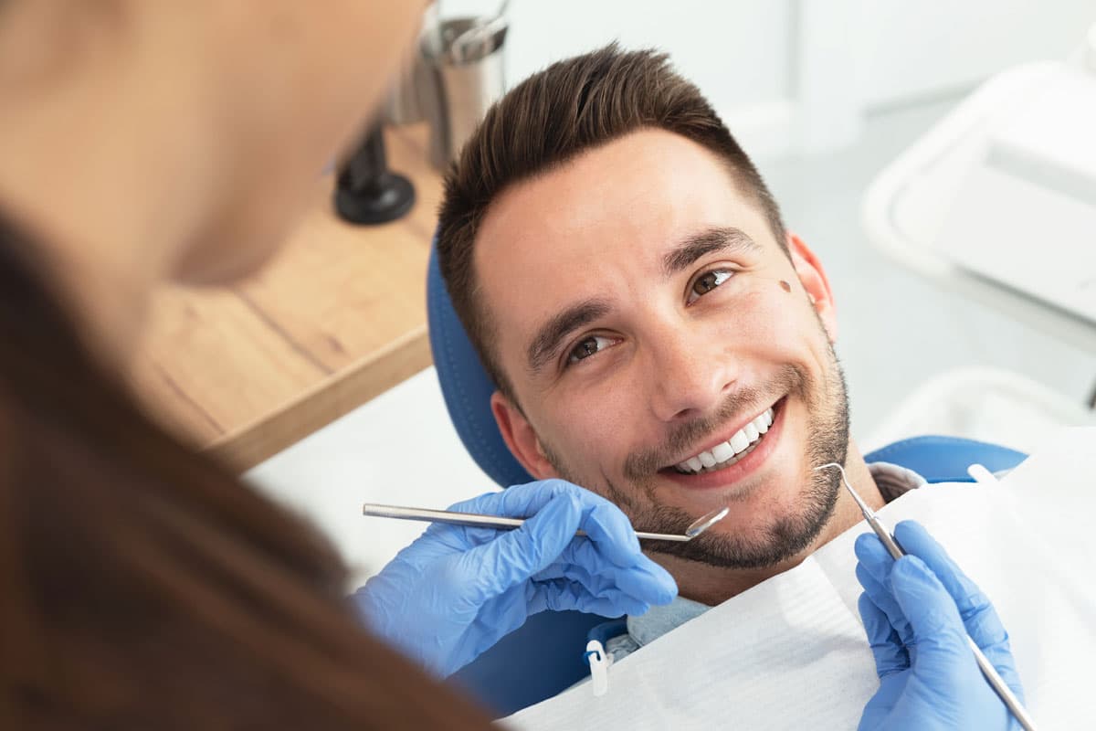 restauración dental en Lugo